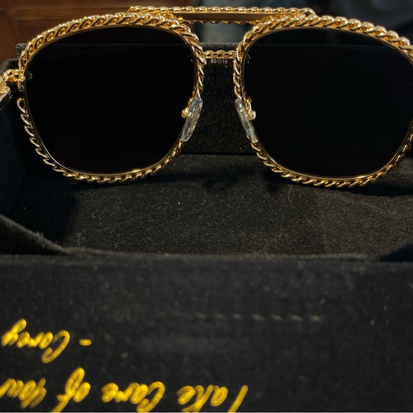 Vintage Frames Company “Full Cuban Snatch 24KT Gold” Sunglasses *EXCLUSIVE* - Picture 6 of 16